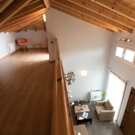 De La فيلة آغيوس ستيفانوس