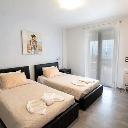 De La * آغيوس ستيفانوس